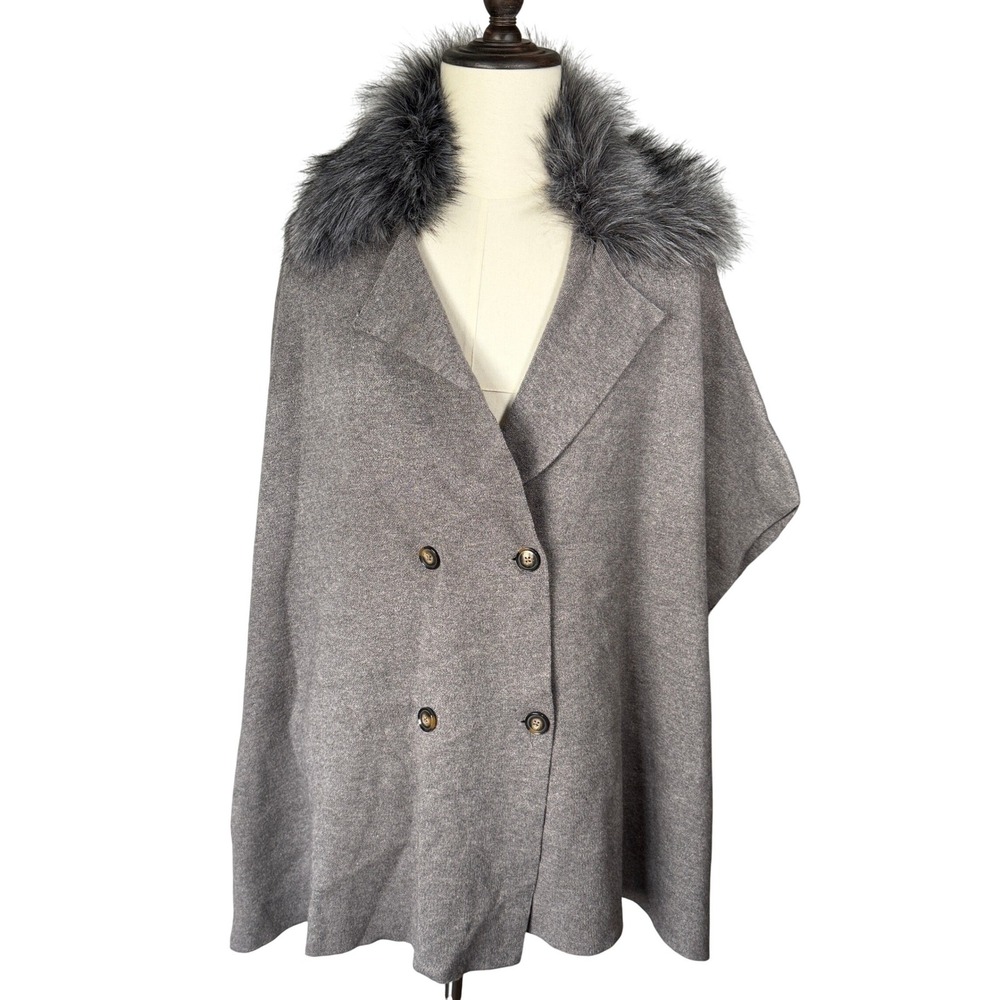 Cortefiel Women's Grey Double Breasted Faux‎ Fur Collar Cape